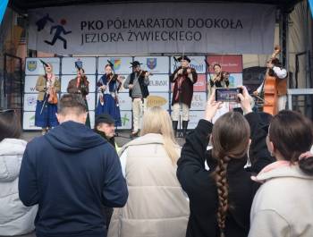 25. PKO Półmaraton dookoła Jeziora Żywieckiego przeszedł do historii. Padły trzy rekordy! - zdjęcie94