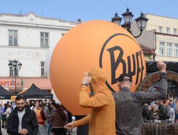 25. PKO Półmaraton dookoła Jeziora Żywieckiego przeszedł do historii. Padły trzy rekordy! - zdjęcie95