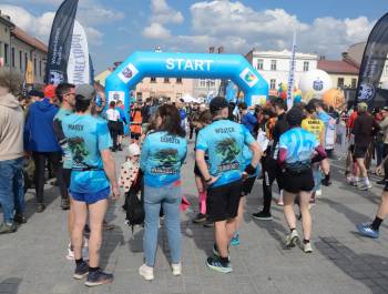 25. PKO Półmaraton dookoła Jeziora Żywieckiego przeszedł do historii. Padły trzy rekordy! - zdjęcie22