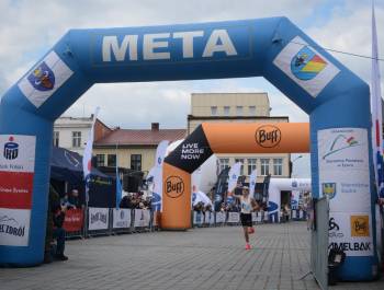 25. PKO Półmaraton dookoła Jeziora Żywieckiego przeszedł do historii. Padły trzy rekordy! - zdjęcie153