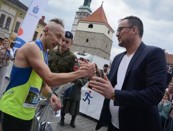 25. PKO Półmaraton dookoła Jeziora Żywieckiego przeszedł do historii. Padły trzy rekordy! - zdjęcie158