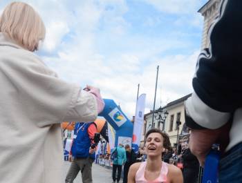 25. PKO Półmaraton dookoła Jeziora Żywieckiego przeszedł do historii. Padły trzy rekordy! - zdjęcie173