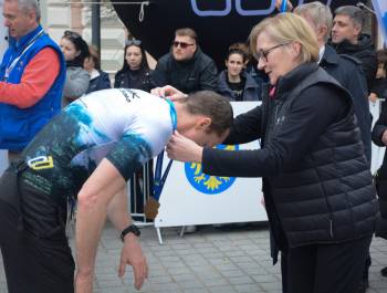 25. PKO Półmaraton dookoła Jeziora Żywieckiego przeszedł do historii. Padły trzy rekordy! - zdjęcie177