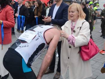 25. PKO Półmaraton dookoła Jeziora Żywieckiego przeszedł do historii. Padły trzy rekordy! - zdjęcie179