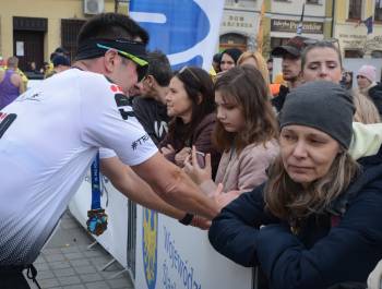 25. PKO Półmaraton dookoła Jeziora Żywieckiego przeszedł do historii. Padły trzy rekordy! - zdjęcie185