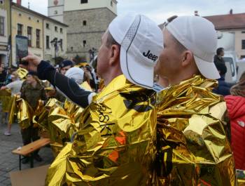 25. PKO Półmaraton dookoła Jeziora Żywieckiego przeszedł do historii. Padły trzy rekordy! - zdjęcie193