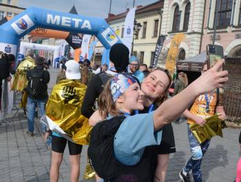 25. PKO Półmaraton dookoła Jeziora Żywieckiego przeszedł do historii. Padły trzy rekordy! - zdjęcie212