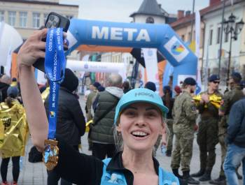 25. PKO Półmaraton dookoła Jeziora Żywieckiego przeszedł do historii. Padły trzy rekordy! - zdjęcie221