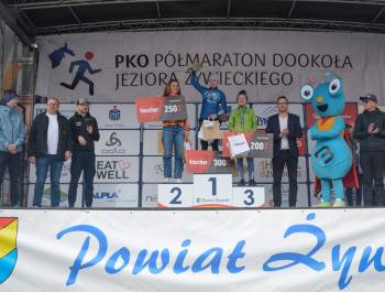 25. PKO Półmaraton dookoła Jeziora Żywieckiego przeszedł do historii. Padły trzy rekordy! - zdjęcie263