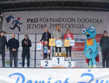 25. PKO Półmaraton dookoła Jeziora Żywieckiego przeszedł do historii. Padły trzy rekordy! - zdjęcie275