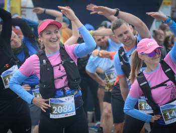 25. PKO Półmaraton dookoła Jeziora Żywieckiego przeszedł do historii. Padły trzy rekordy! - zdjęcie64