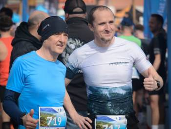 25. PKO Półmaraton dookoła Jeziora Żywieckiego przeszedł do historii. Padły trzy rekordy! - zdjęcie72