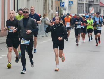 25. PKO Półmaraton dookoła Jeziora Żywieckiego przeszedł do historii. Padły trzy rekordy! - zdjęcie241