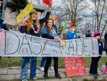 Rozstrzygnięcie konkursu na Najlepszą Strefę Kibica podczas 25. PKO Półmaratonu dookoła Jeziora Żywieckiego - zdjęcie3